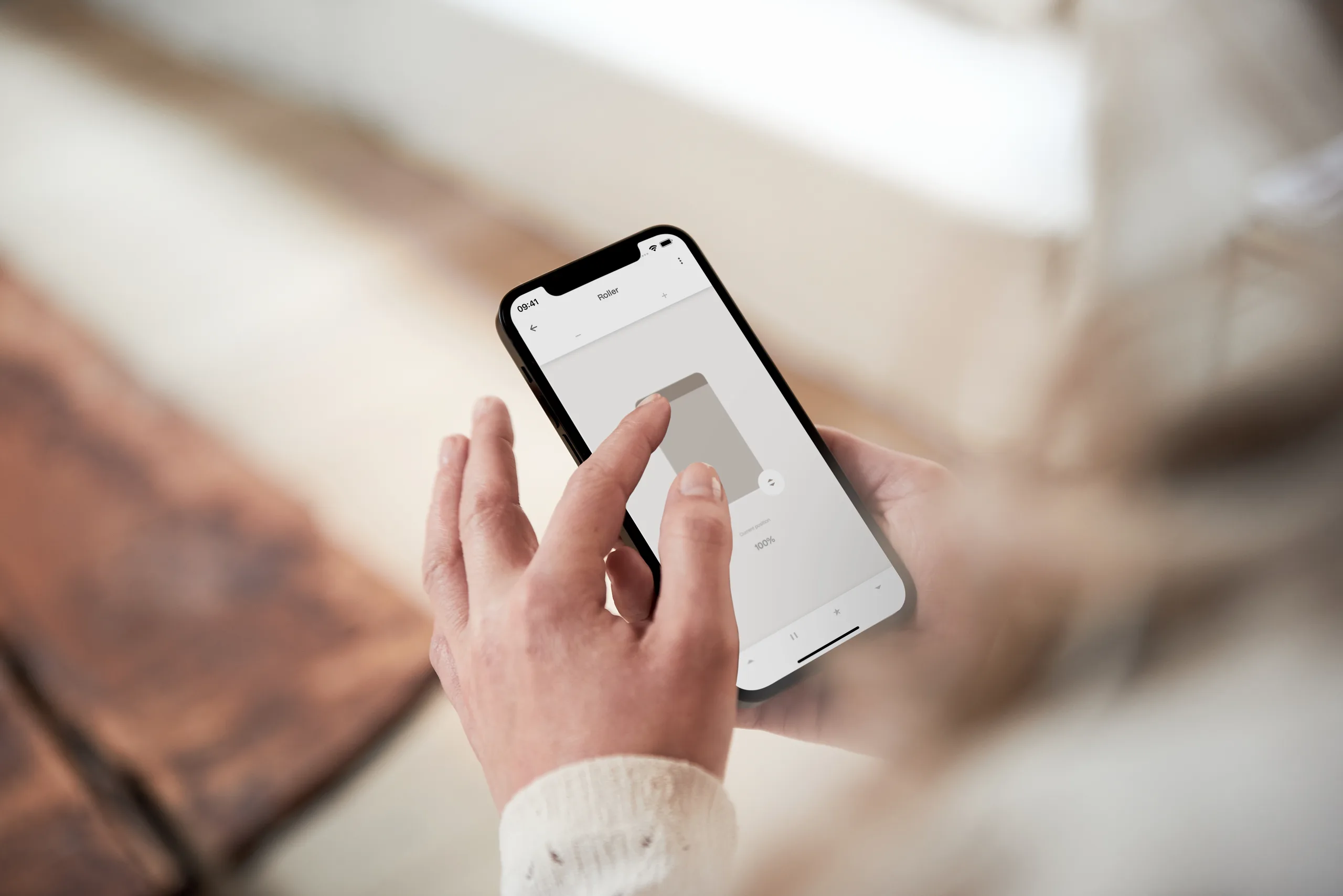 Motionblinds app controlling a NUVE roller shade